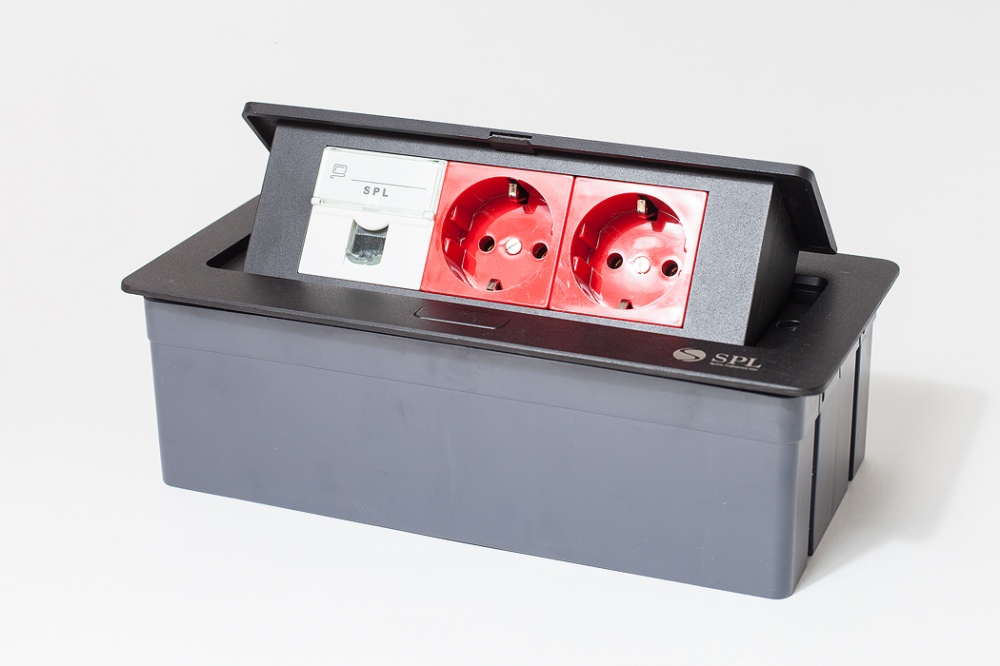 Люк на 3 поста (45х45), металл, черный с пластиковой коробкой, IP40 (300013)_3